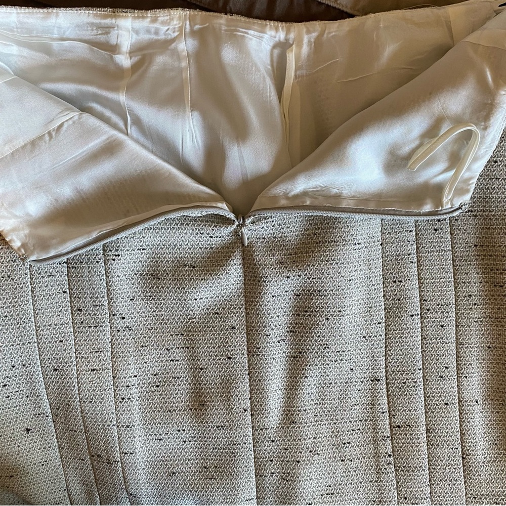 Anne Klein Women’s 2 Piece Suit Jacket & Skirt Cream with Black Flex Size 12 - Picture 10 of 13